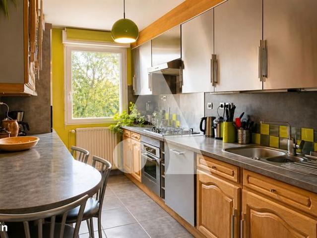 Appartement 4 pièces 96 m²
