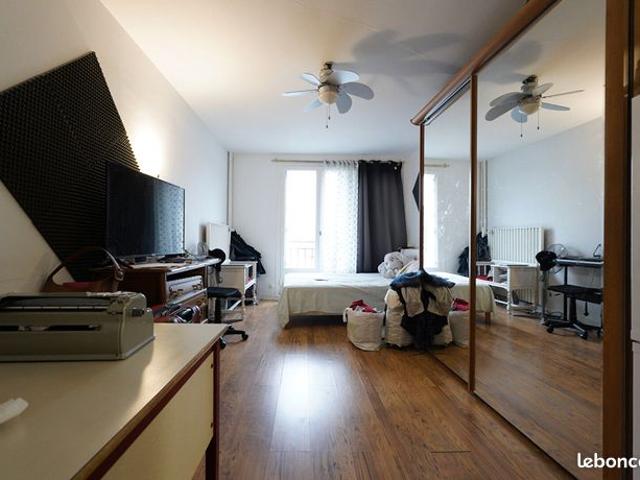 Appartement 4 pièces 96 m²