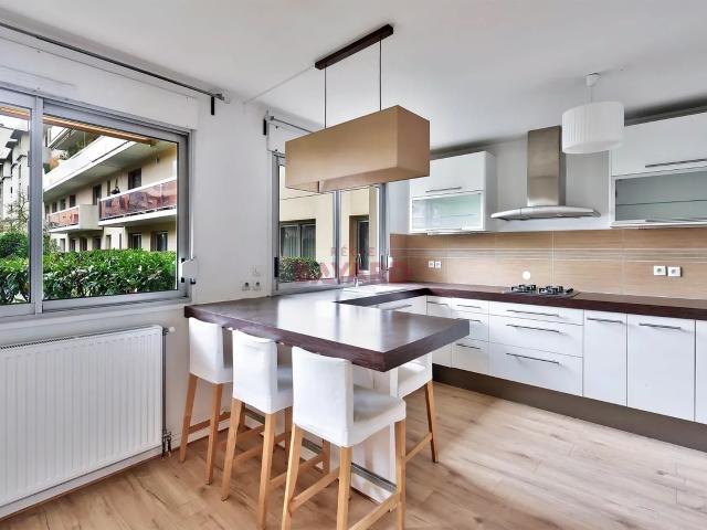 Appartement 4 pièces 96 m²