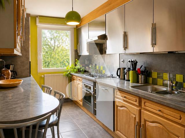 Appartement 4 pièces 96 m²