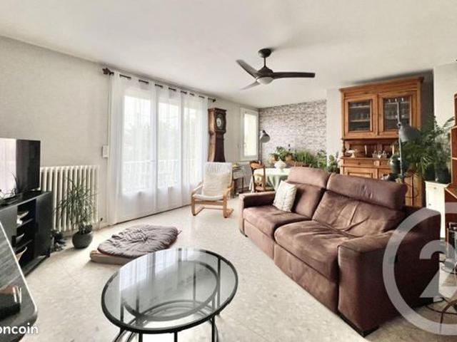 Appartement 4 pièces 96 m²