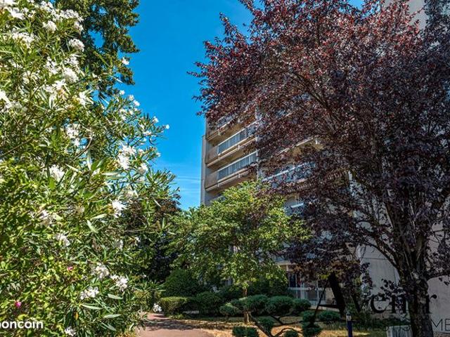 Appartement 4 pièces 96 m²