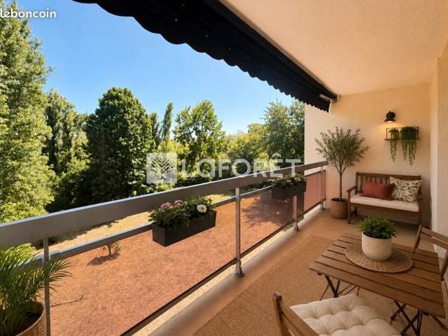Appartement 4 pièces 96 m²