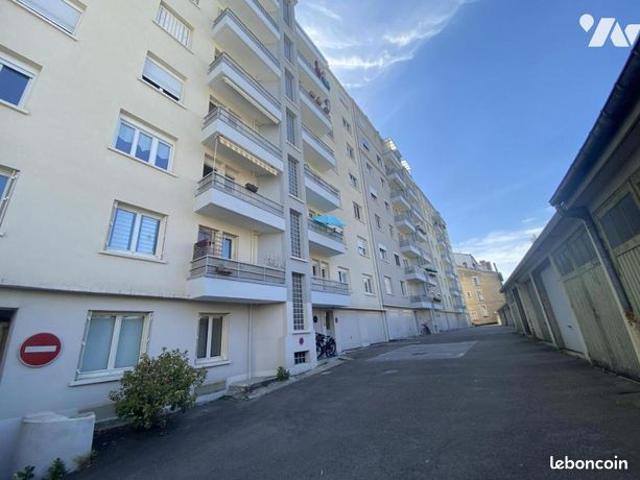 Appartement 4 pièces 96 m²