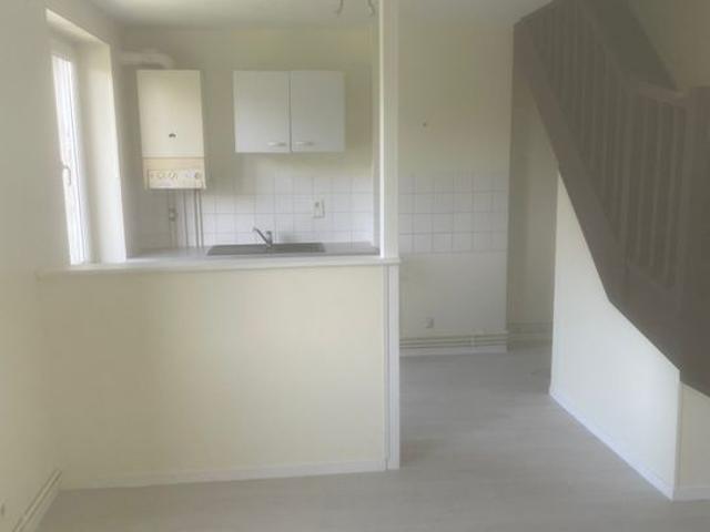 Appartement 4 pièces, 98 m² à louer à Charleville Mézières 08000
