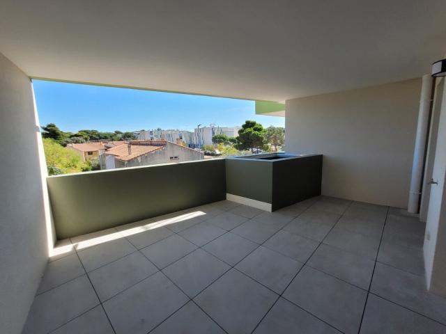 Appartement 4 pièces, 98 m² à louer à Istres 13800