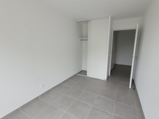 Appartement 4 pièces, 98 m² à louer à Istres 13800