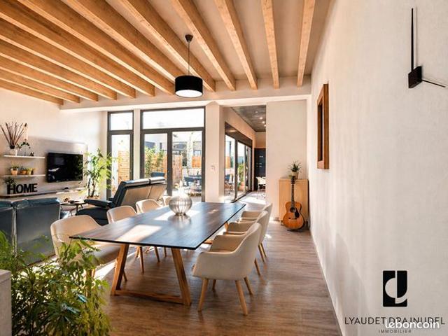 Appartement 4 pièces 98 m²