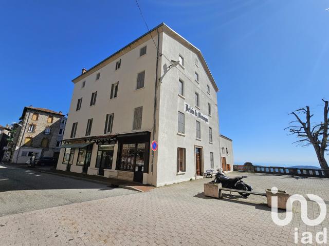 Appartement 4 pièces 98 m²