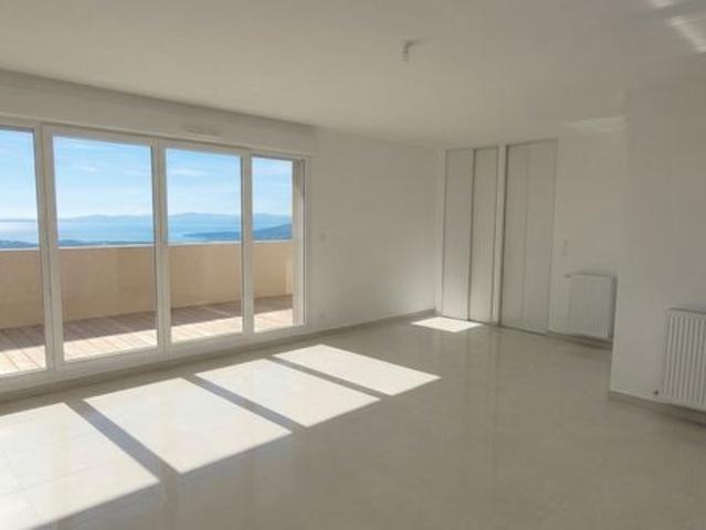 Appartement 4 pièces 98 m²