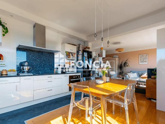 Appartement 4 pièces 98 m²