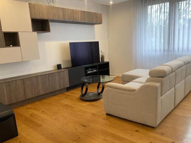 Appartement 4 pièces 98 m²