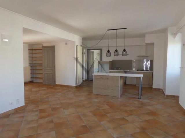 Appartement 4 pièces 98 m²