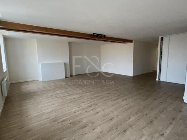 Appartement 4 pièces 98 m²