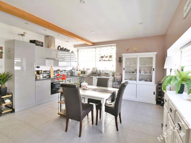 Appartement 4 pièces 99 m²