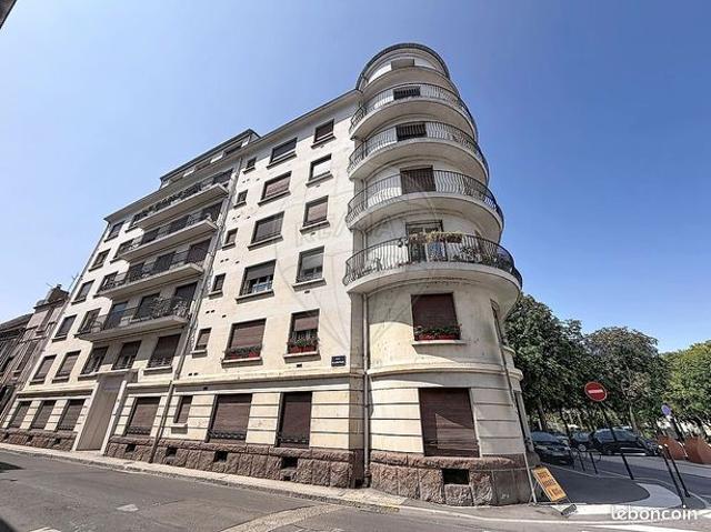 Appartement 4 pièces 99 m²