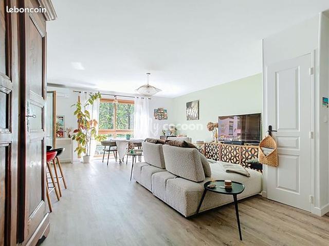 Appartement 4 pièces 99 m²