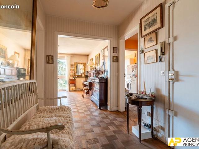 Appartement 4 pièces 99 m²