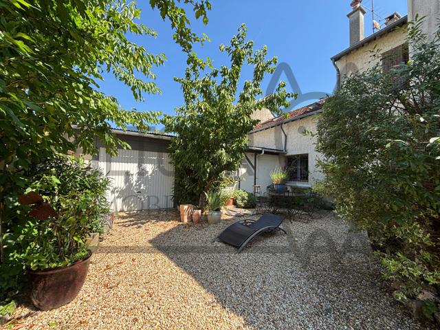Appartement 4 pièces 100 m²