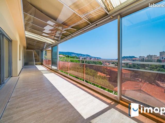Appartement 4 pièces 100 m²