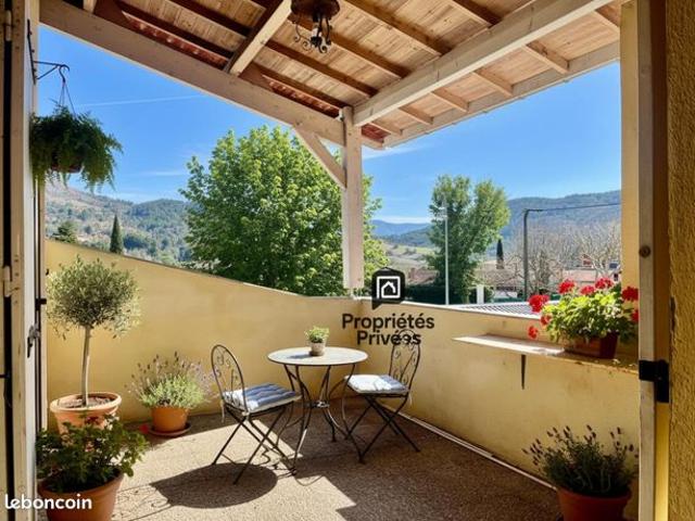 Appartement 4 pièces 100 m²