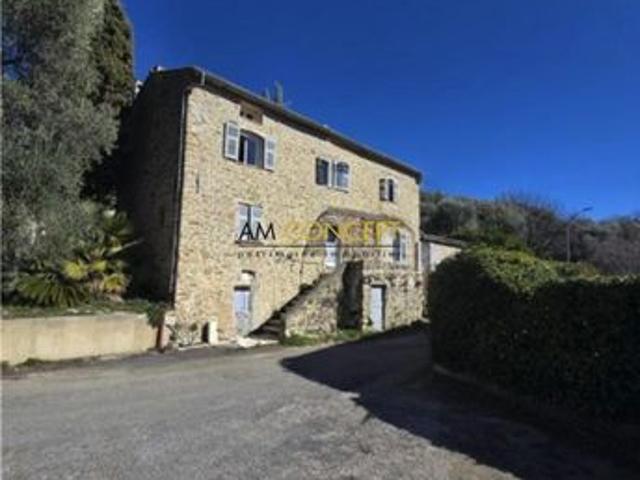 Appartement 4 pièces 100 m²