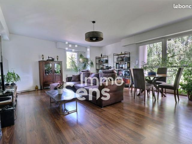 Appartement 4 pièces 100 m²