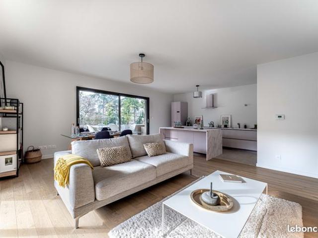 Appartement 4 pièces 100 m²