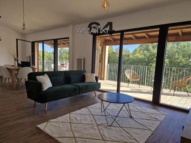 Appartement 4 pièces 100 m²