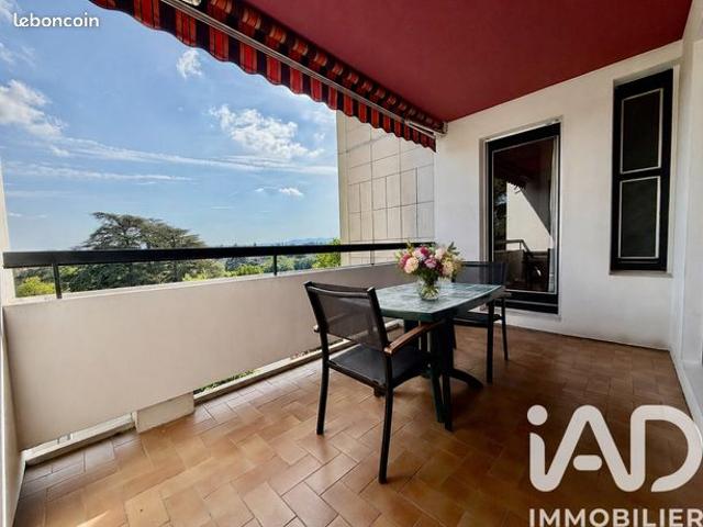 Appartement 4 pièces 100 m²