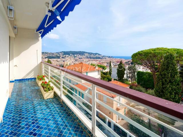 Appartement 4 pièces 100 m²