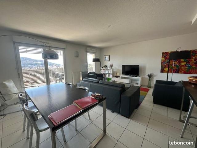 Appartement 4 pièces 100 m²
