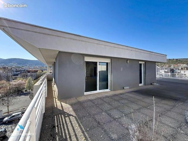 Appartement 4 pièces 100 m²