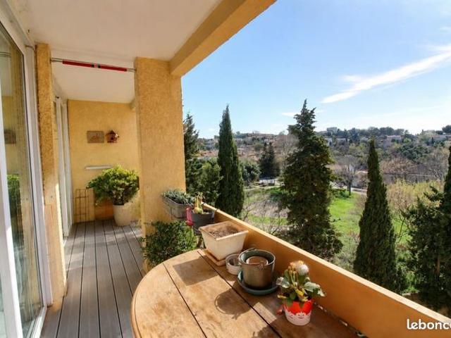 Appartement 4 pièces 100 m²