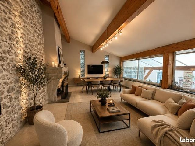 Appartement 4 pièces 100 m²