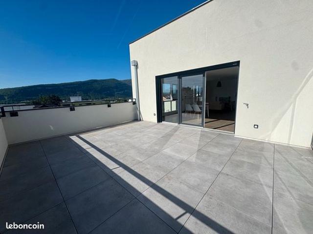 Appartement 4 pièces 100 m²