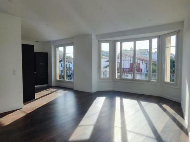 Appartement 4 pièces 100 m²