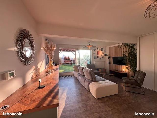 Appartement 4 pièces 100 m²