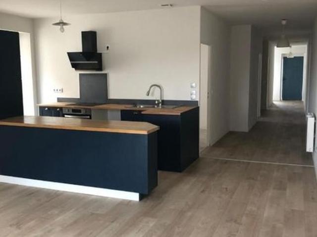 Appartement 4 pièces, 100 m² à louer à Cazals 46250