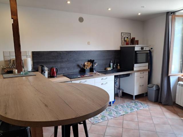 Appartement 4 pièces, 100 m² à louer à Chambéry 73000