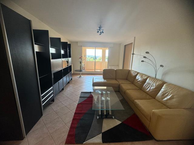 Appartement 4 pièces, 100 m² à louer à Aix en Provence 13100
