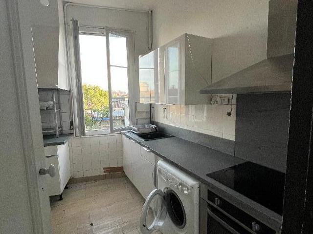 Appartement 4 pièces, 100 m² à louer à Bordeaux 33000