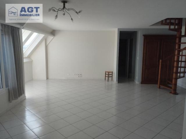 Appartement 4 pièces, 100 m² à louer à Beauvais 60000