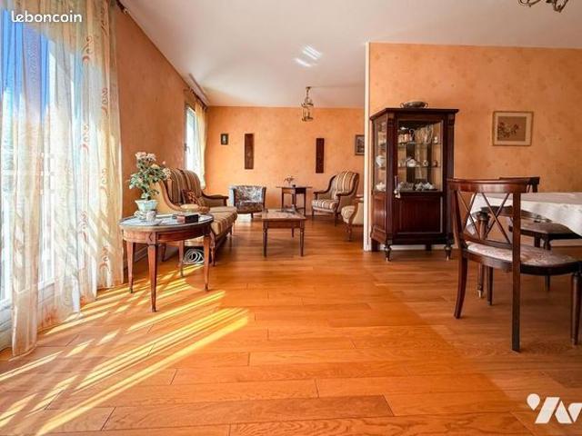 Appartement 4 pièces 101 m²
