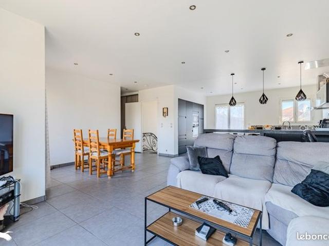Appartement 4 pièces 101 m²