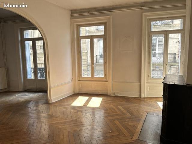 Appartement 4 pièces 101 m²
