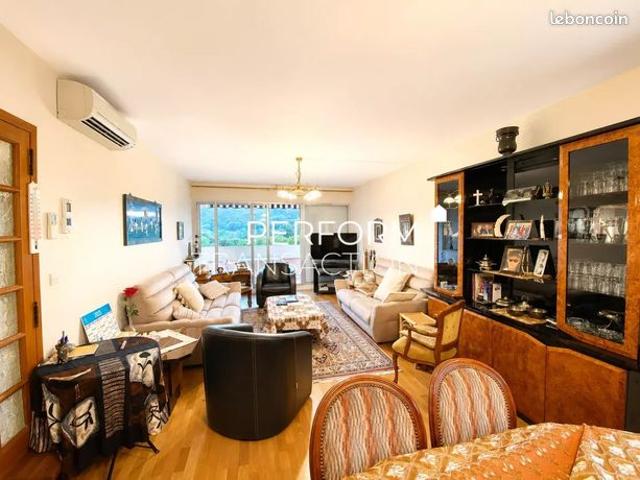 Appartement 4 pièces 101 m²