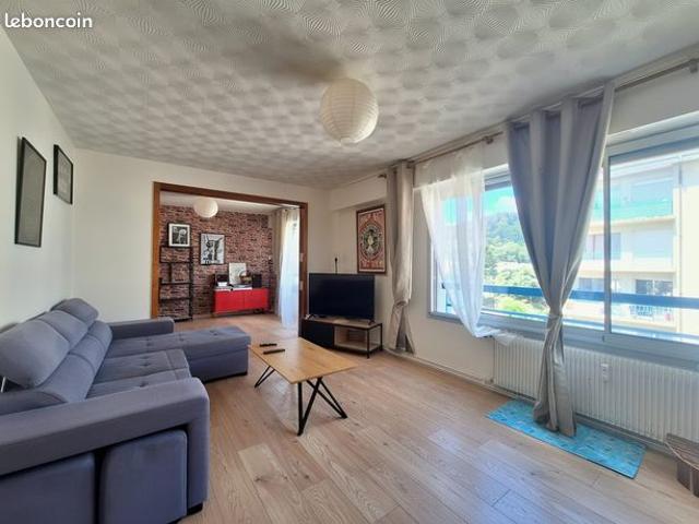 Appartement 4 pièces 101 m²