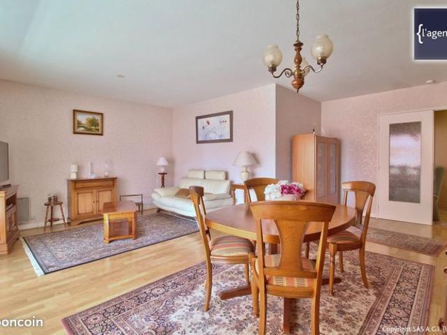 Appartement 4 pièces 101 m²