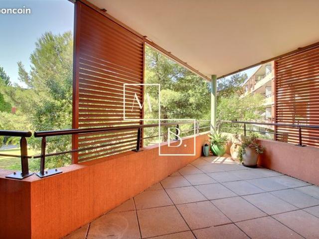 Appartement 4 pièces 101 m²